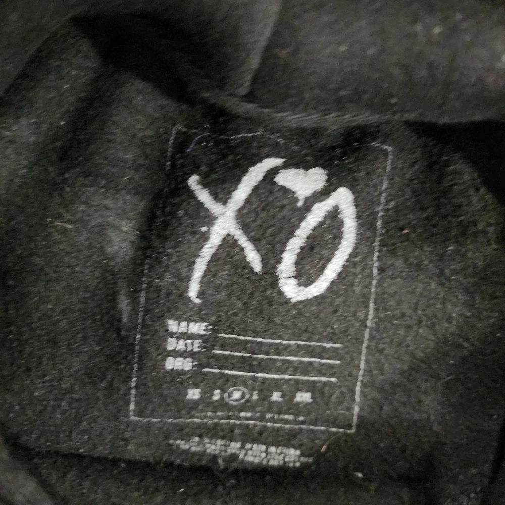 The Weeknd × XO The Weeknd Dawn FM Cover Pullover Black Hoodie Size Medi… - Picture 5 of 7